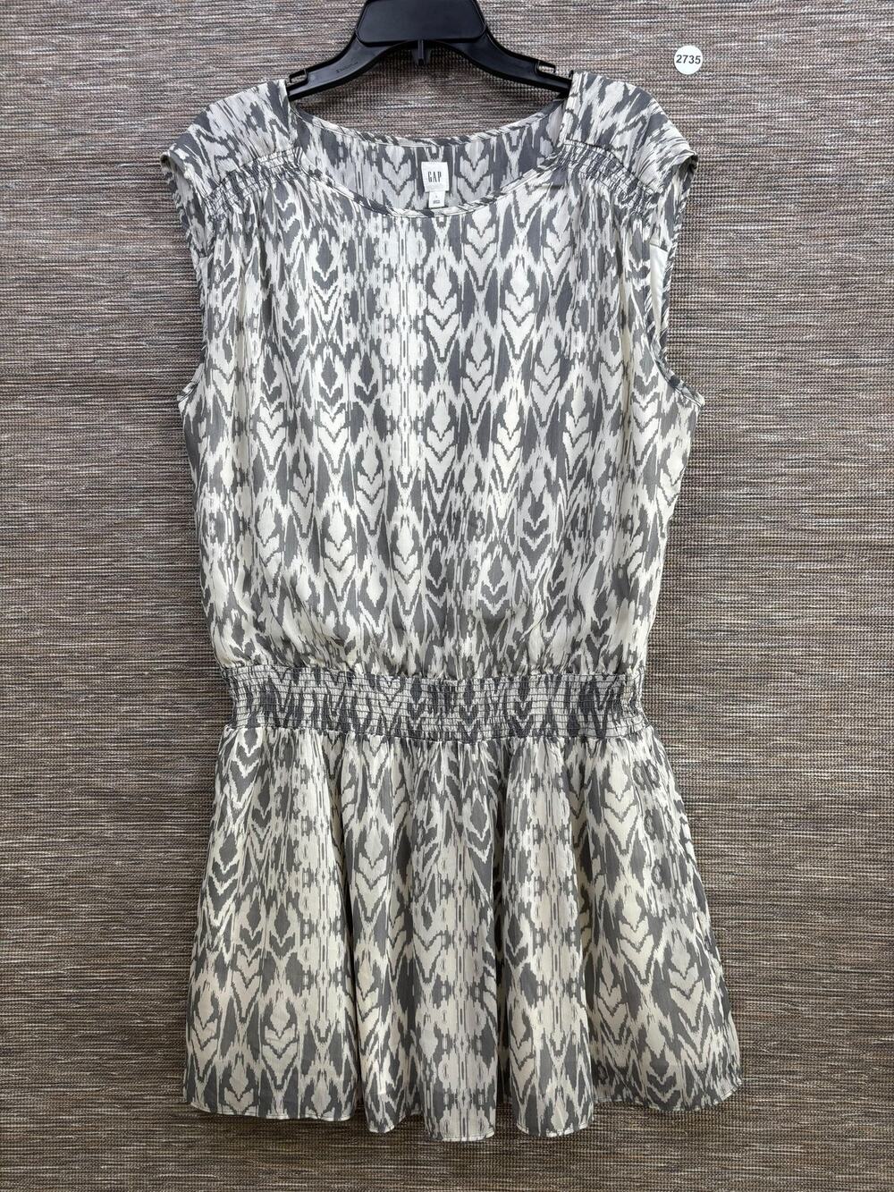 Gap Dress Womens L Gray Geometric Chiffon Smocked Waist Fit & Flare Sundress NEW